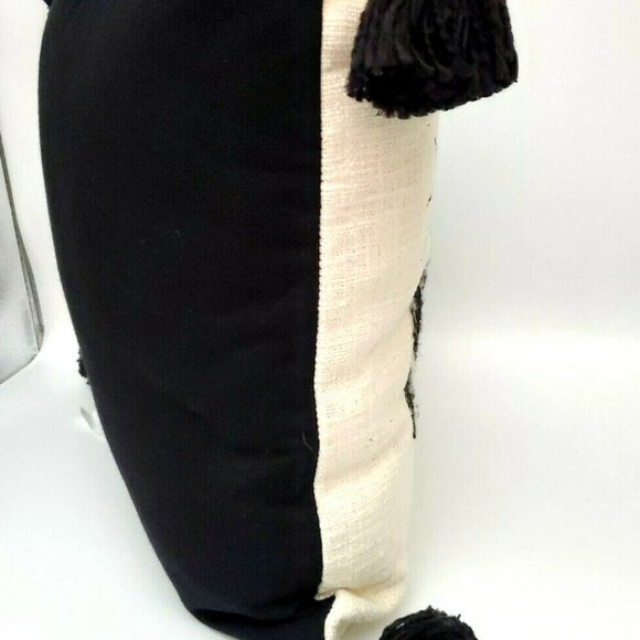 Place and Time Halloween Throw Pillow with Tassels "Welcome Mortals" - Picture 4 of 12